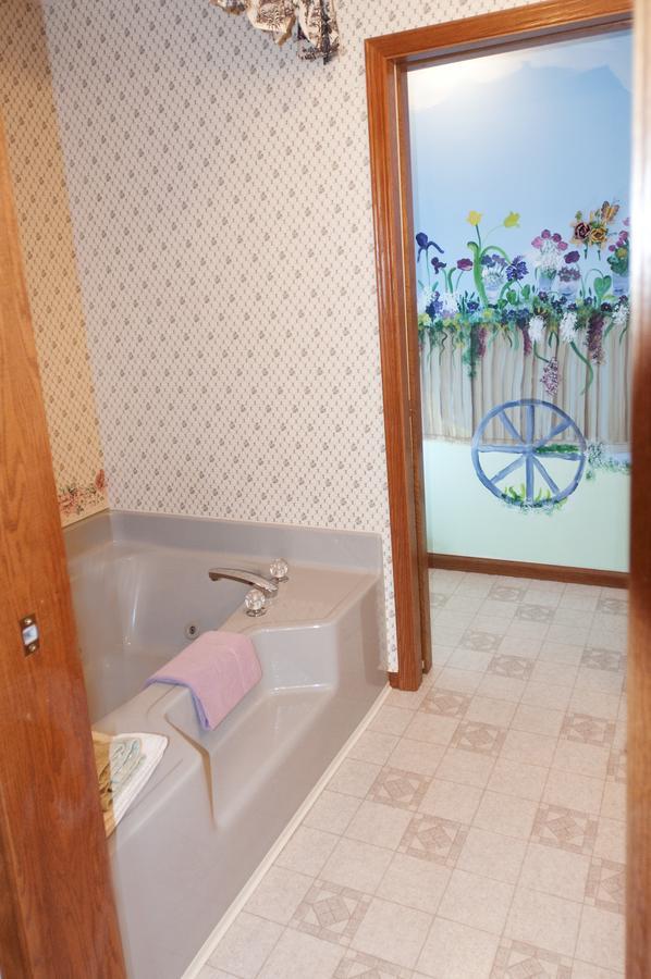 Locust Brook Lodge Butler Bagian luar foto