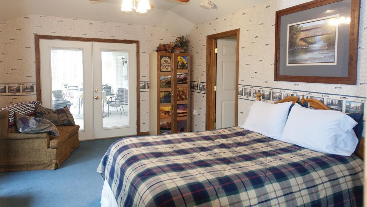 Locust Brook Lodge Butler Bagian luar foto